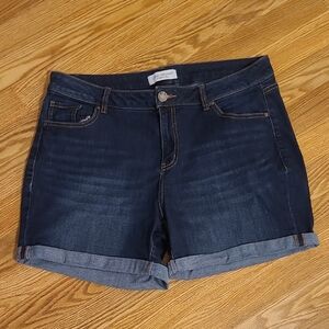 Lane Bryant Essential Stretch Girlfriend Shorts